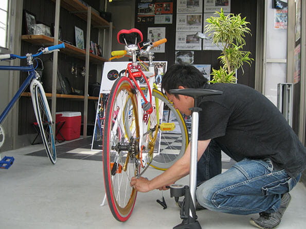 自転車の整備やメンテナスが可能｜浜松市の外構・エクステリア専門店 まろうど