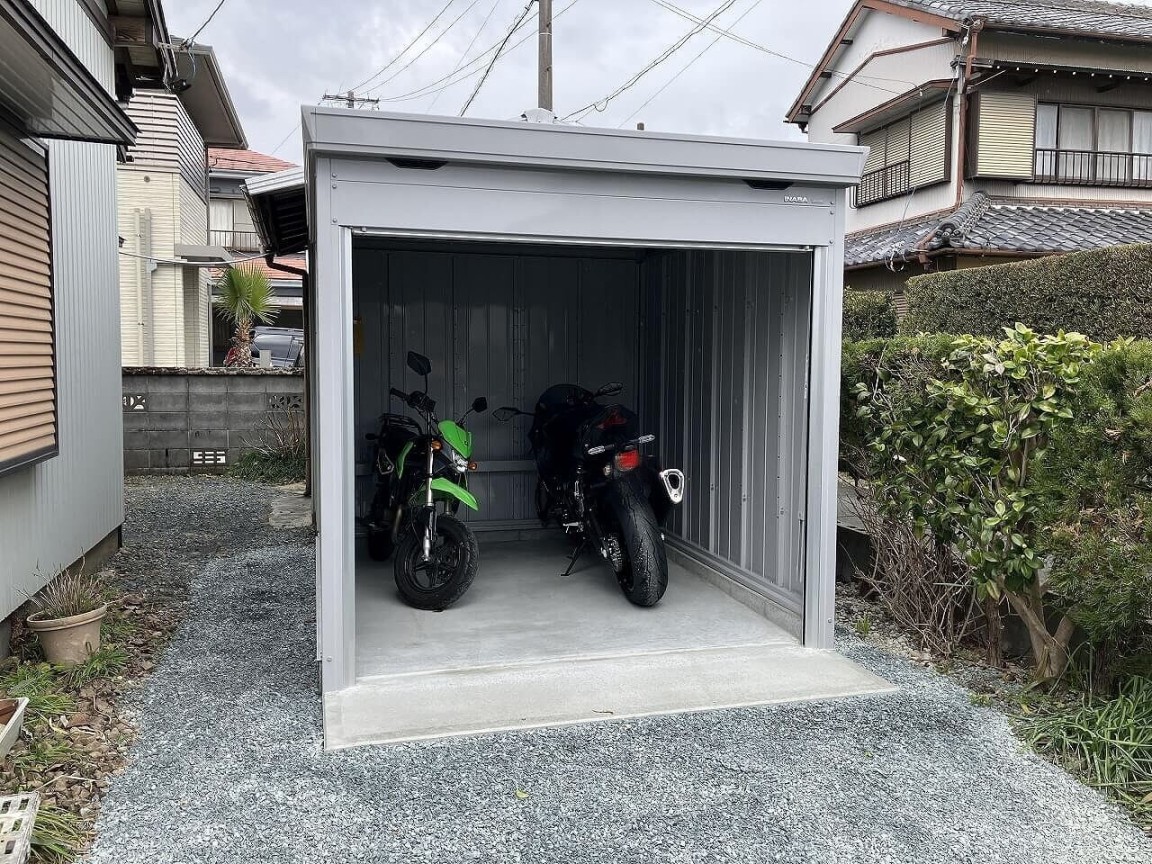 大切なバイクを守る！安心のバイクガレージ！｜浜松市の外構・エクステリア専門店 まろうど