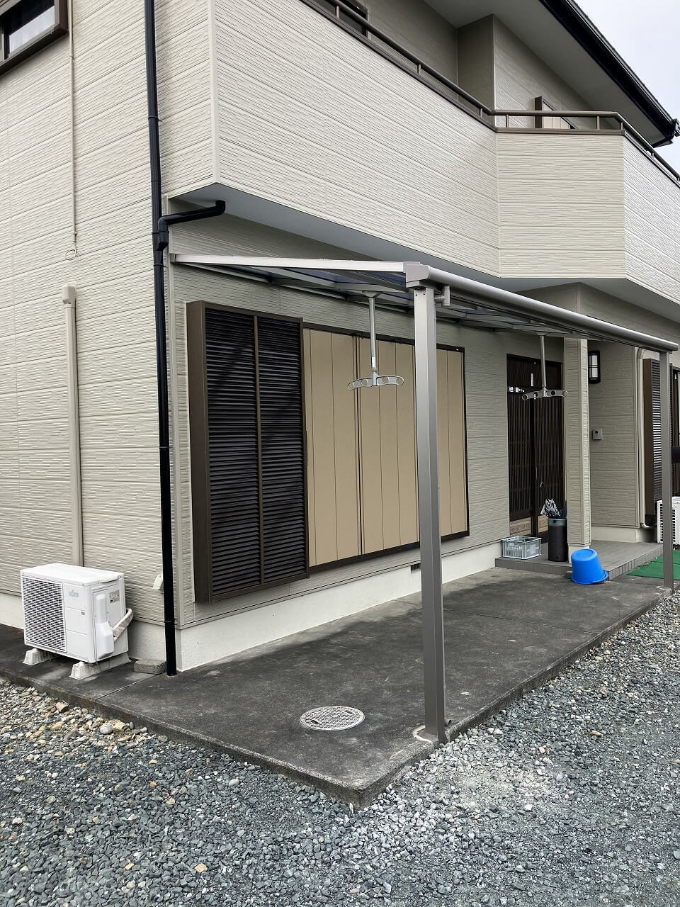 屋根テラスを設置しました。｜浜松市の外構・エクステリア専門店 まろうど