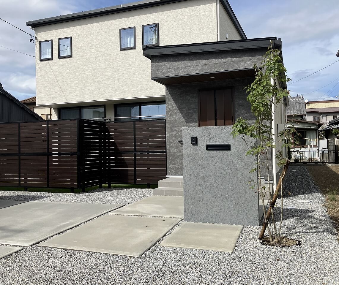 プライベート感を大切にした、洗練された新築外構｜浜松市の外構・エクステリア専門店 まろうど
