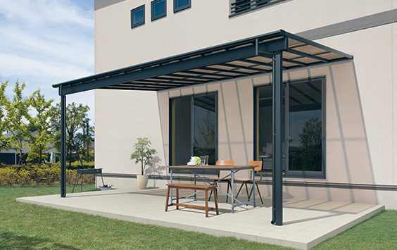 使い勝手・敷地に適したテラス『レボリュー』｜浜松市の外構・エクステリア専門店 まろうど